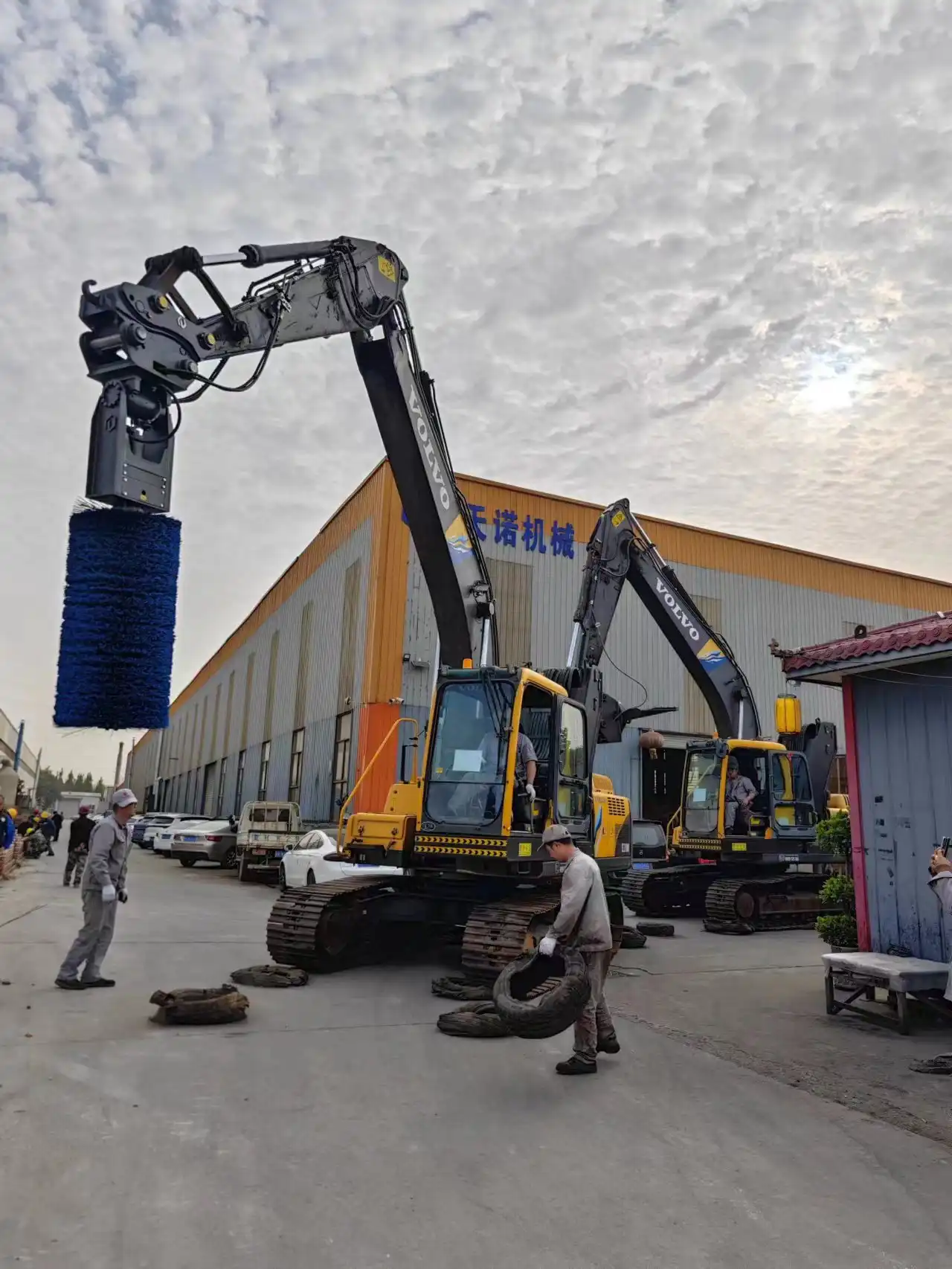Telescopic or Fixed: Which Form of Excavator Lift Cab is Right for You?